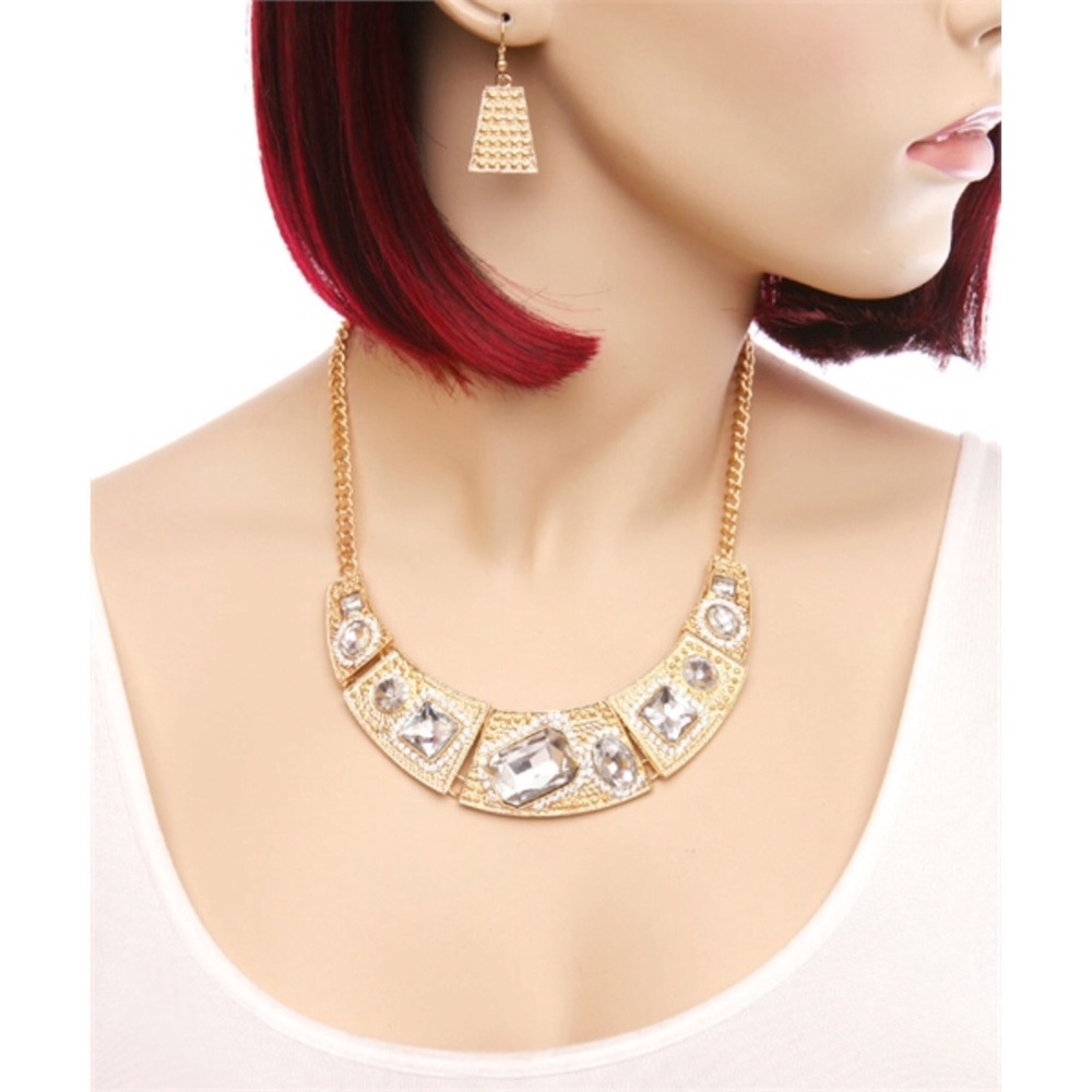 ⭐️Discount Shipping⭐️2X HP Necklace & Earring Set - Picture 5 of 6